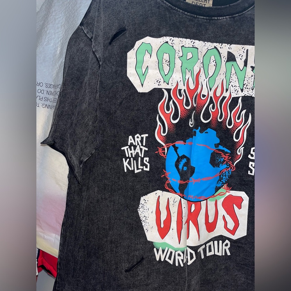 Gallery Dept. Corona Virus World Tour Black Distressed Short Sleeve T-Shirt